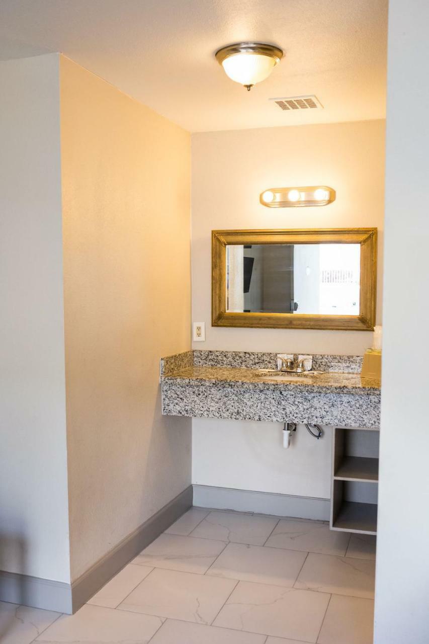 Merit Inn And Suites Beaumont Exteriér fotografie